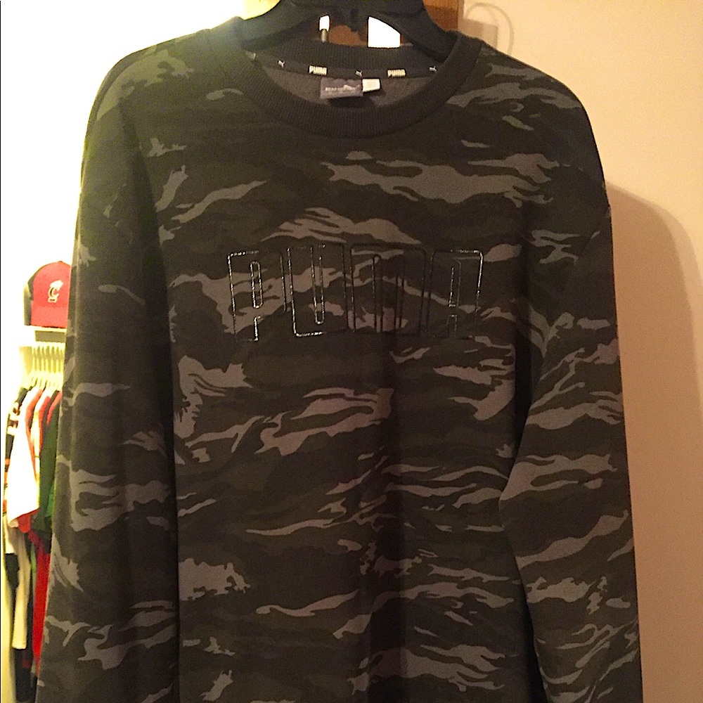 Men’s Puma Sweatshirt